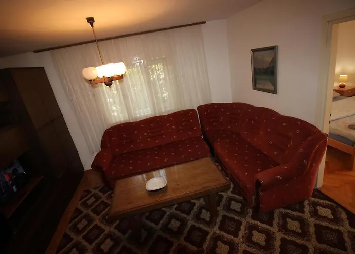 House Barbara *